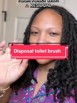 This disposable toilet brush is super easy to use.. eveb my 4 year old can clean without using cleaning sprays.. best thing ive bought! #disposabletoiletbrush #toiletbrushcleaner #toiletbrush 