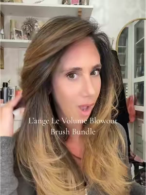 Best Hair Blowout Brush EVER, and now they have it in a bundle where you getting 3 products for FREE! It's the Le Volume by @langehair  #hair #hairblowout #bouncyhair  #straighthairtrend #hairtok #hairstyletutorial #hairlayers #blowoututorial  #hairtransformation #blowoutbrush #langehair  