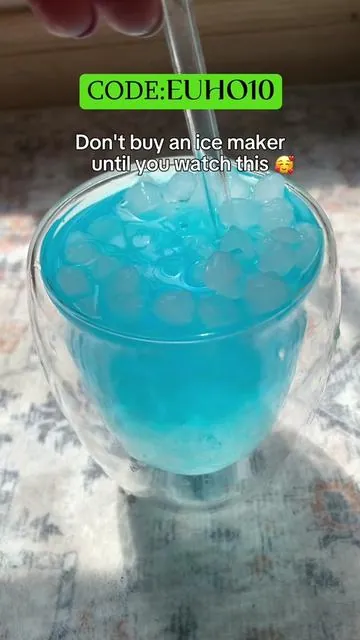 Try this #icemaker #cheapicemaker #iceeating #fyp #tiktokshop #euhomy #ice #nuggetice#springsale 