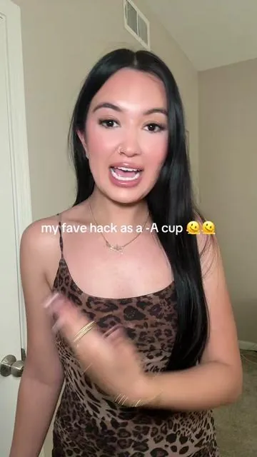 these are a game changer for an A cup 🥲 #boomba #boombastickybra #boombainserts #stickybra #ttslevelup #tiktokshoprestock #tiktokshopmemorialday #tiktokshopcreatorpicks #tiktokshopmothersday  