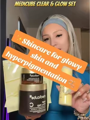 💛✨Clear & Glow on a budget with Medicube! This set is amazing for uneven skin tone and for hydration! 🫧🪄#medicube #medicubeclearandglow #clearandglowset #koreanskincare #kbeautyskincare #koreanskincare #hyperpigmentationtreatment #hyperpigmentation #glowyskin #tiktokshopfinds #tiktokshopcreatorpicks #tiktokshopping #tiktokshoprestock #tiktokshopspringglowup 