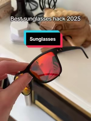 This is a total hack for summer  #sunglasses #shades #Summer 