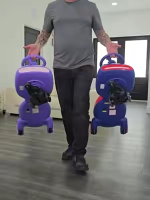 Carrito de juguete manejable para niños y jovenes #carrito #manejable #manejar #juguete #niños #niño #juegos #carritos #diversión 