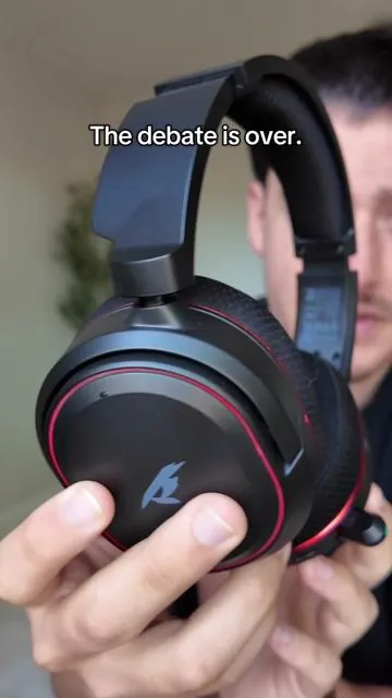 This gaming headset for the price is insane!! #gamingheadset #gaming #consolewars #playstationvsxbox #xboxvsplaystation 