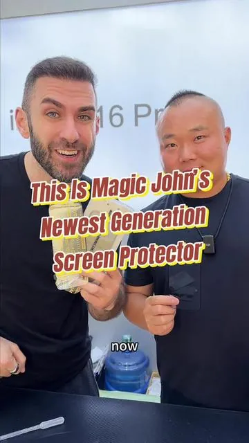 It's amazing how easy it is to get rid of all the dust when applying it. There are no bubbles or crooked application, giving you a whole new experience of screen protectors.#screenprotector #MAGICJOHN #foryoupage #losangeles #GlowUpCetaphil 