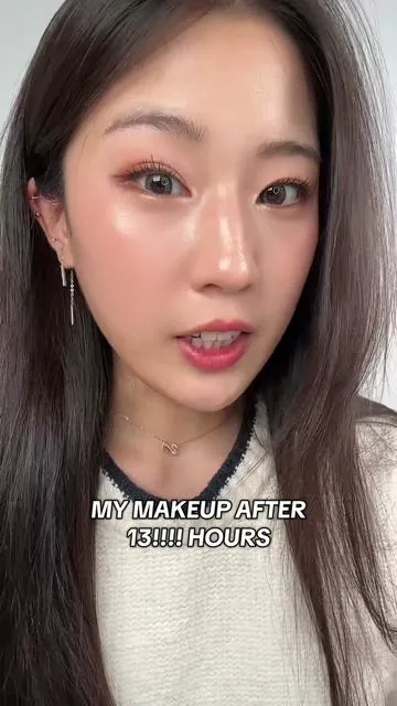 The best cushion foundation ever! You HAVE to try this one @espoir USA #koreanmakeup #cushionfoundation #koreanfoundation #kbeauty #basemakeup #foundation #makeuptips #makeuptutorial #makeuproutine #korean #grwm 