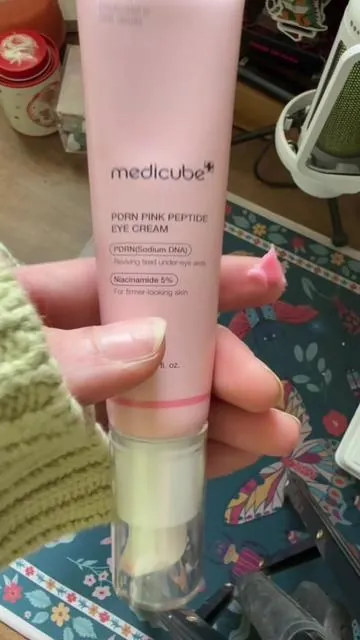 This eye cream is my holy grail skincare product!! #medicube #koreanskincare #eyecream #darkcircles #puffyeyes #undereyebags #salmonskincare #pdrn 
