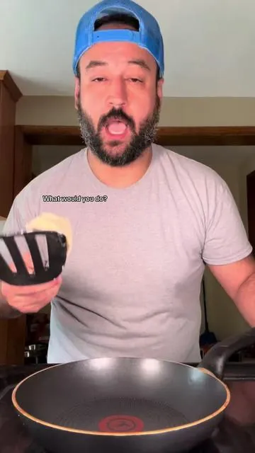 I’ve never been so embarrassed #snacks #foodtok #snack #foodtiktok 