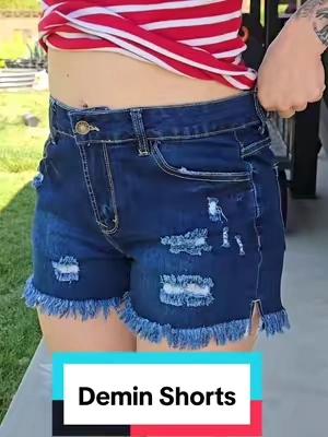 These denim shorts are super comfortable and have very nice stretch! They're also 85% making them great jean shorts for the summertime heat ☺️ #denimshorts #jeanshorts #shorts #TikTokFashion 