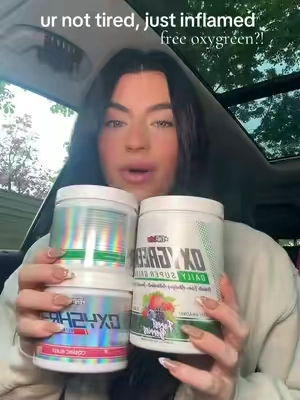 for the chronically bloated, caffeine crashing queens: problem solved #oxyshred #oxygreens #supplementsthatwork #GymTok #sale #cleanenergy #greenspowder #bloatingtips 