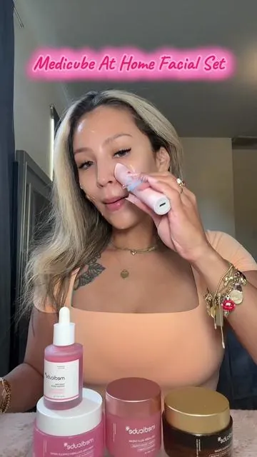 😶‍🌫️🫧🩷 Small device, BIG results 🩷Mini Booster Pro + your fave formula: Brighten with Golden Boba, fade dark spots with Salmon Serum, soothe with Pink Boba, or drench in Jelly Cream. 💖 GLOW from home 💖#medicube #pinkboosterpro #medicubeminiboosterpro #miniboosterpro #medicubecollagen #medicubegoldenboba #medicubedeepvitaccapsulecream #medicubecapsulecream #medicubepinkpdrn #medicubeboosterpro #skincaredevice #facialathome #skincareathome #skintok #glowyskincare #viralkoreanskincare #tiktokshopcreatorpicks #tiktokshopfinds #tiktokshopmademebuyit #tiktokshopmemorialday #tiktokshopsummerturnup #ttsbeautybesties #creatorpickssuncare
