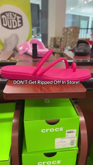 This same color is ON SALE in the orange cart!!! Sizes are going fast!🥹 #crocs #crocsandals #crocs4life 
