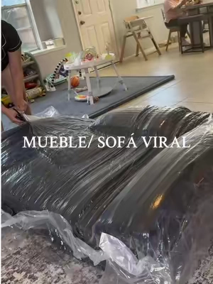 Este es tu señal para pedir este mueble súper económico y que se ve costoso♥️✨ @OVIOS  . . . . . . . . . #oviosfurniture #mueble #unboxing #homedecor #ttshopdeals #decoratewithme #sofa 