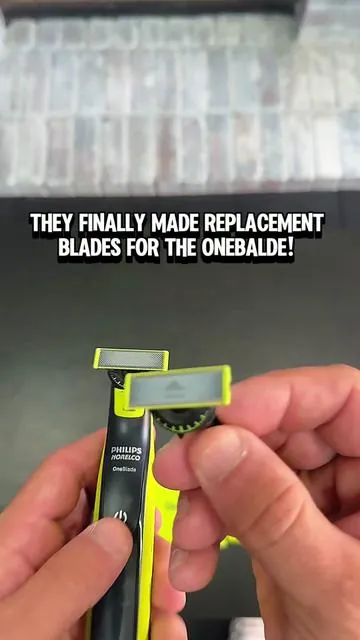 Change your razor blades for a fresh shave! #shaving #shavingtips #electricshaver #electricrazor #TikTokMadeMeBuyIt #tiktokshopcreatorpicks #tiktokshopping #tiktokshopfinds #tiktokshopfind #tiktokshopdeals #dealsforyoudays #tiktokshopsummerturnup 