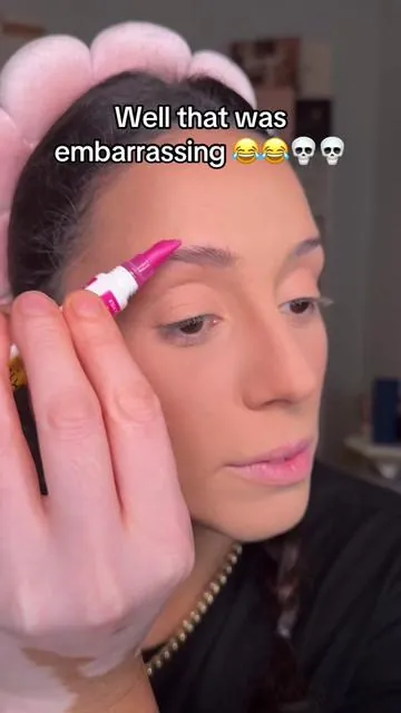 Me filming a review on the @NYX Professional Makeup brow laminating glue and this happens😂😂💀💀 sooo embarrassing mannnn hahah - #embarrassing #embarrassingmoment 