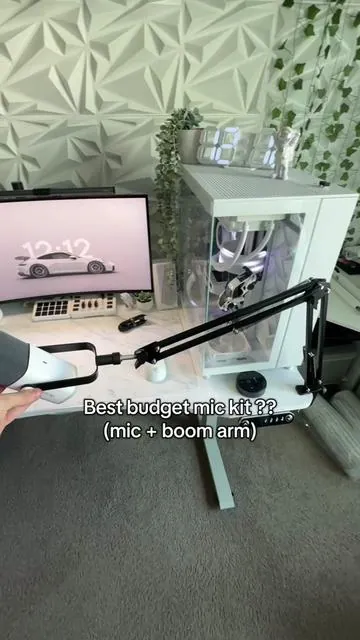 For under $60 it’s a steal #mic #micarm #boomarm #microphone #gaming #setup #pcsetup #creatorsearchinsights 