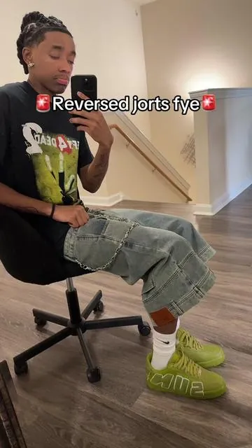 👆🏽These jorts are essential for summer #fyp #fashion #streetwear #trending #recentpickups #viralvideo #spotlightfinds 