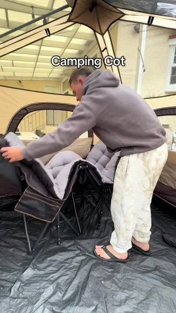Camping cot! #camping #campingessentials #tiktokshopcreatorpicks #tiktokshopmemorialday #springtok #shopwomenowned #homespringglowup #tiktokshopunboxing #homerefresh #spotlightfinds #ifyouknowyouknow  #tiktokshopsummerturnup #dealsforyoudays #treasurefinds #summervibes #tiktokshopcreatorpicks 