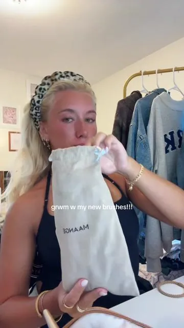 I bought these with my own money and I actually LOVE! So worth it #makeup #brushes #grwm #girlhood #makeuproutine #tutorial 