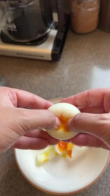 I never knew making soft boiled eggs could be this easy. This egg cooker gives me perfect soft boiled eggs every single time—no guesswork, no stress. If you love soft boiled eggs like I do, this is your sign. I’ve been making soft boiled eggs every morning now with zero effort. #softboiledeggs #eggcooker #breakfasthack #kitchenhack #easycooking #tiktokmademebuyit #healthyeating #mealpreptools #kitchenmusthave #evoloop #boiledeggs #fyp