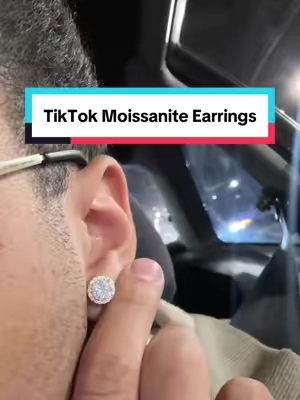7mm Moissanite Earrings 💎 #moissanite #earrings #jewelry 
