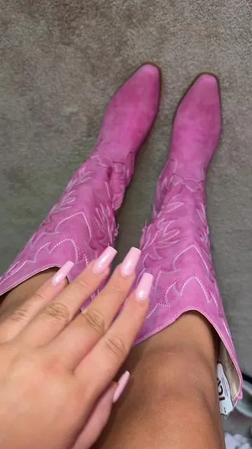 My favorite Pink cowgirl boots are back in stock in all sizes! #cowgirlboots #cowgirlfashion #western #westernfashion #boots #fashion #fashiontiktok #jewelry #jewelrybusiness #jewelrytiktok #jewelrymaking #jewelrytok #jewelrydesigner #noserings #nosering #noseringcheck #noseringcollection #nosehoop #nosehoopprobs #nose #beautymarkjewelry #piercingtok #piercingsoftiktok #piercing #piercingfreak #fashion #accessories #makeup #girlythings #girly #makeuphacks #tiktokmademebuyit #coolfinds #christmasgiftideas #christmas #giftideas #christmaslist #tiktokshopholidayhaul #tiktokshopblackfriday #tiktokshopcybermonday #superbrandday #sweaterweather #fyp #foryoupage #giftguide #tiktokshopcreatorpicks #tiktokshopholidayhaul #ttslevelup #ttsdelightnow #tiktokshopjumpstartsale #seasonalgems #ttsdelightnow #tiktokshoploveatfirstfind #tiktokshopspringglowup #springtok #spring #springsale #springbreak #springjoy #tiktokshoprestock #tiktokshopsummerturnup  #tiktokshopmemorialday #dealsforyoudays 