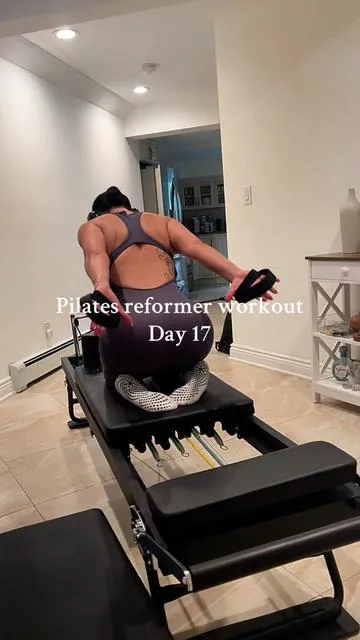 Day 17 on the reformer and I’m starting to see a huge difference in my core strength already! I was in my mat Pilates class the other day and was amazed at how some of the usual challenging exercises felt easier for me! 🫶💪 @AddWin @AddWin #reformerpilates #pilatesreformer #pilates #homegym #homeworkout 