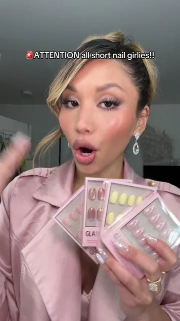 Finally a walkthrough of all Glamnetic’s short nail styles!! #shortnails#pressonnails#glamnetic#premiumpressons
