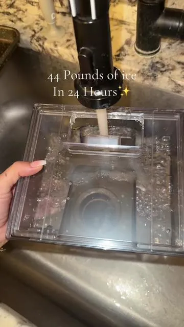 POV: You never run out of ice again 🧊 The Euhomy Ice Maker starts making ice in 7 minutes and makes 44 lbs of ice in 24 hours. Summer just got an upgrade. 🥶 #TikTokMadeMeBuyIt #KitchenFinds #IceMaker #HomeEssentials #tiktokshopsummerturnup #tiktokshopcreatorpicks #dealsforyoudays  #SummerMustHaves #EuhomylceMaker #Euhomy @EUHOMY #SuperBrandDay #EuhomySuperBrandDay