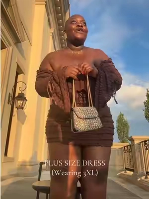 I love a long sleeve dress that I can wear even in the summer time! #dress #plussize #plussizedress #summerdress #fashionnovadress #fashionnova #dealsforyoudays 