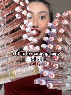Add 2 cart for free shipping!! @tarte cosmetics #lipgloss #tartemaracujajuicylip #lipvinyl #affordablemakeup #tartesale #maracujajuicylip #tiktokshopcreatorpicks #lippies 