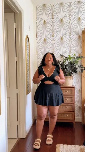 Back with my favorite swim dress. You need at least one color. Such good quality, I love the compression.  #fitwithcurves #fitandcurvy #funinthesun #onepieceswimsuit #swimdress #swimsuitformoms #aleumdr #creatoricons #ttsthunderbolt #tummycontrolswimsuitsforwomen 