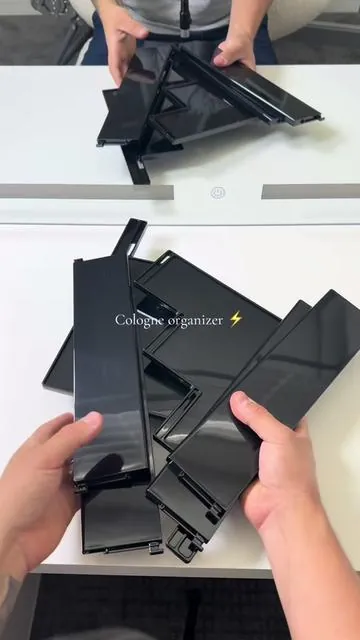 Muy buen producto para organizar tus perfumes y le des estilo a tu cuarto 💪 #cologneorganizer #organizer #perfume #cologne #hack #organizador #perfumestand #dealsforyoudays #tiktokshopsummerturnup #tiktokshopcreatorpicks #paratii #accessories #fyp #perfumetiktok #trending #stand 