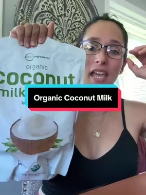 Solo coco, sin cuentos. Perfecta para smoothies, café o avena. Sabe deli y se mezcla en segundos 🥥✨ no te quedes sin probarla👇 #coconutmilk #healthychoices #cleaneating #TikTokShopCreatorPicks #Dealsforyoudays 