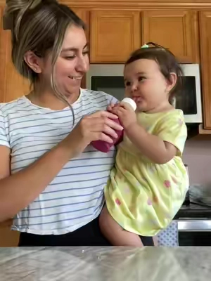 My baby loves this cup and it’s the only thing she can drink out of besides a regular baby bottle! It’s the perfect training cup for your babies🥰  #strawcup #trainingcup #babysoftiktok #momlife  #baby #babygirl #MomsofTikTok #sahmtok #babybottle 
