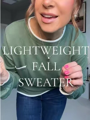 🍂 This is the layering sweater for fall. Lightweight but polished, with a chic little contrast trim that makes it feel elevated. Comes in six gorgeous colors, and yes… you’ll probably want more than one. 👏 #falllayering #fallsweaters #lightweightsweater #fallfashion #closetstaples 