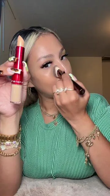 💕✨Shade 6.5N✨#tirtir #spotconcealing #concealer #tirtirglideandhideconcealer #concealer #concealerreview #tiktokshopfinds #tiktokshopmademebuyit #dealsforyoudays #ttsbeautybesties #tiktokshopcreatorpicks #tiktokshopnewarrivals #TikTokshopbacktoschool #freeshipping #SuperBrandDay #superbranddaydfyd 