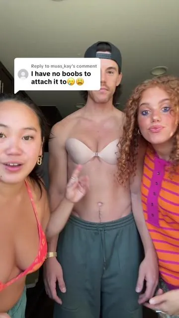 Replying to @muas_kay this is your sign to get the sticky bra @Boombaofficial #boomba #stickybra #pushupbra #tiktokshopcreatorpicks #tiktokshopblackfriday @Carlos Esparza @✨ Mahogany LOX ✨ 
