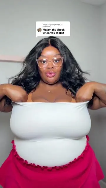 Replying to @punkybutt90 #jellybra #softintentionjellybra #wirelessbra #wirelessbras #wirelessbrareview #comfortablebras #TikTokshopbacktoschool 