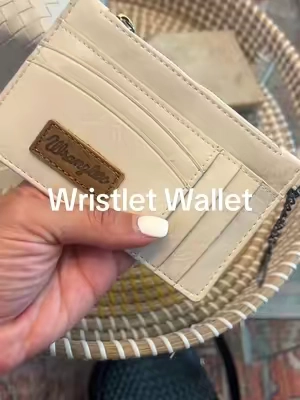 I needed a small wallet for when I’m using a smaller bag and I love the quality and aesthetic of this one. #cardwallet #smallwallet #wristlet #wristletkeychain #TikTokshopbacktoschool #wallet 