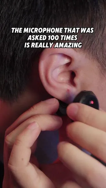 This wireless clip-on magnetic noise-canceling microphone is a must-have for high-appearance streamers; it’s easy to use, has a long battery life, and produces excellent sound quality; most importantly, the price is quite reasonable; I’m sure you’ll love it. #microphone #wirelessspeaker #wirelessheadphones #wirelesscharging #wirelessmicrophone #microphones #wirelessmic #wirelessmicrophones #phoneaccessory #podcastequipmentbundle