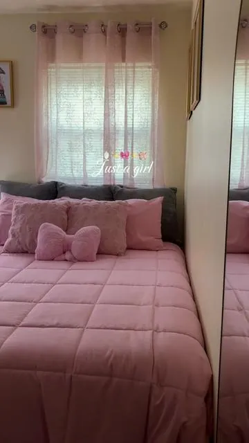 #bedcover #bedcoverset #pinkroom #pink #tiktokshopbacktoschool 