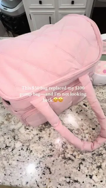 Why are actual breast pump bags like $100?! I grabbed this $30 lunch bag and turned it into my everyday pump bag and I swear it fits everything—Spectra pump, flanges, bottles, warmer, cold pack… mom hack!🍼 #momfinds #breastfeedingmom #pumpbaghack #momtok #spectrapump #momlifehacks #postpartumessentials #tiktokmoms #workingmomlife