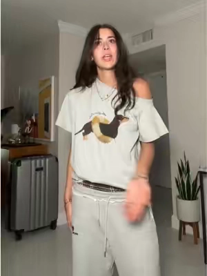 Me and my dawg want a sweet treat 😤 @aelfriceden_official  #sweettreat #relatable #fypage #outfitinspo #teeshirt #summeroutfit #loungewear #tiktokshopcreatorpicks 
