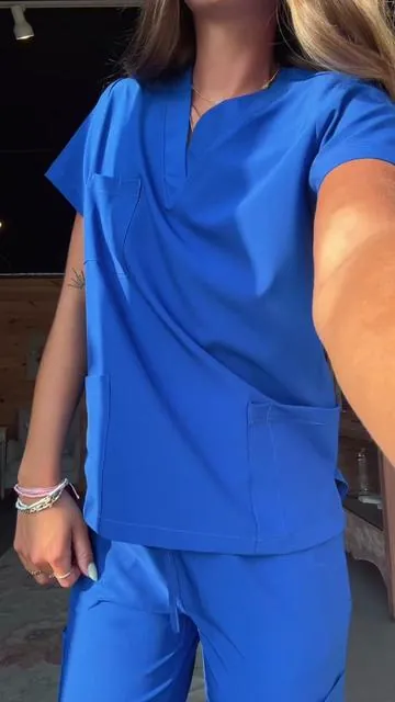 The most comfortable scrubs #fypシ #viral #ootd #scrubs #foryourpage 