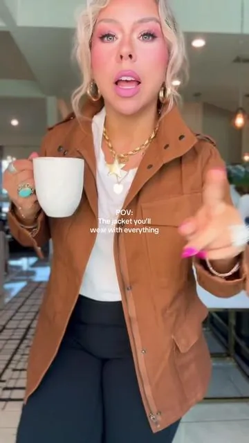 This Perfect Fall Jacket is Free Shipping!👏🏼 #jacket #falljacket #jacketstyle #fallfashion #fashion 
