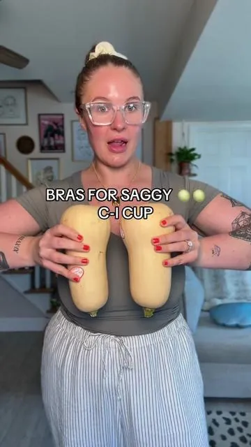 If you have a long, heavy, saggy chest you gotta check out these cool comfort bras from @Hsia-Bras 😌 they’ll fix you right up! #bra #bras #hsia #hsiabra #minimizerbra 