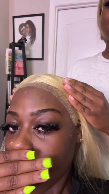 10/10 I’m already obsessed with this product😍🧊🤏🏾 ##wiginstalltutorial##meltinglacetutorial##613wig##hairstyleideas##wigimfluencer##hairstylist #frontalqueenmeltingspray #frontalinstall 