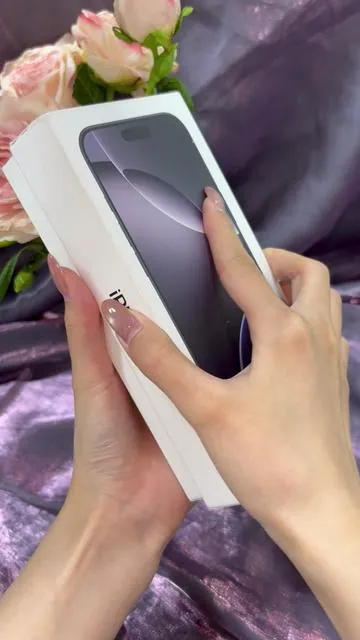 #fyp #tiktok #tiktokshop #viral #phonecase #protectyourphone #phonecasewithstand #magsafecase 