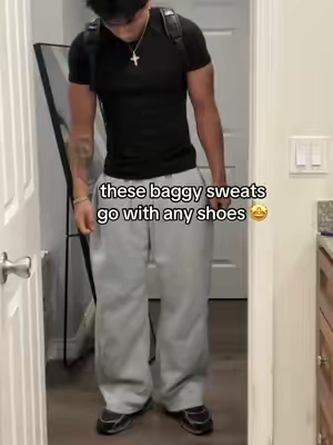#baggysweats #baggysweatpants #falloutfits 